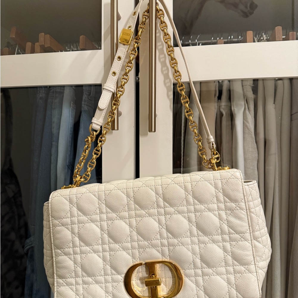 Dior White Quilted Shoulder Bag with Gold Chain